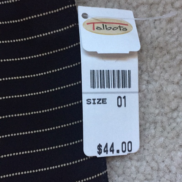 Brand New Talbots Scarf 100% silk - Picture 3 of 3